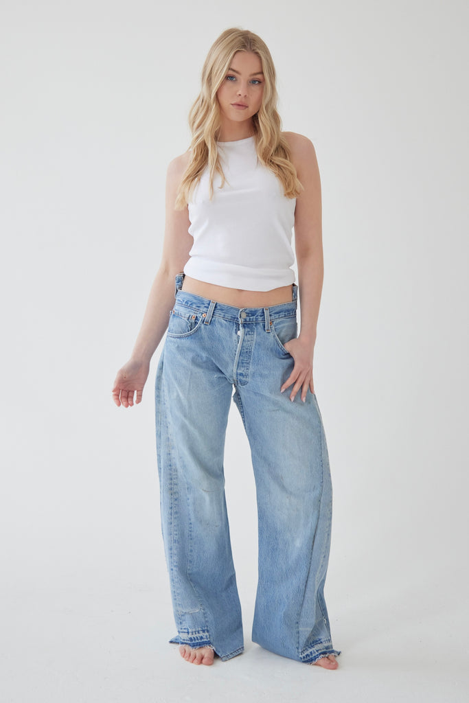 WIDE LEG LEVI'S