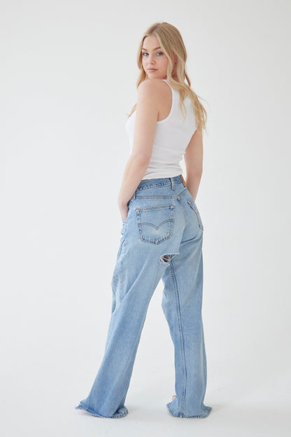 WIDE LEG LEVI'S